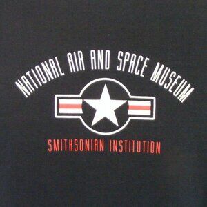 new SMITHSONIAN Air & Space Museum Tshirt, L, SS